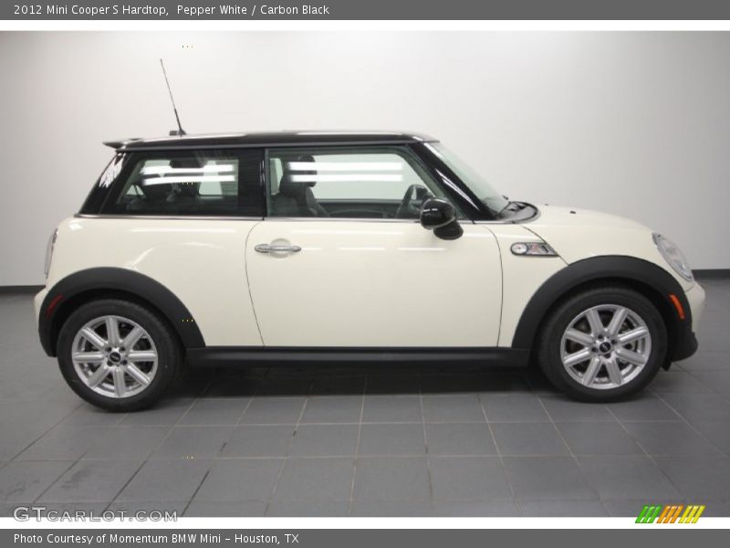 Pepper White / Carbon Black 2012 Mini Cooper S Hardtop