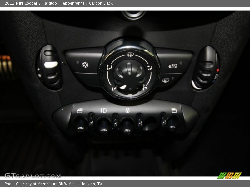 Pepper White / Carbon Black 2012 Mini Cooper S Hardtop