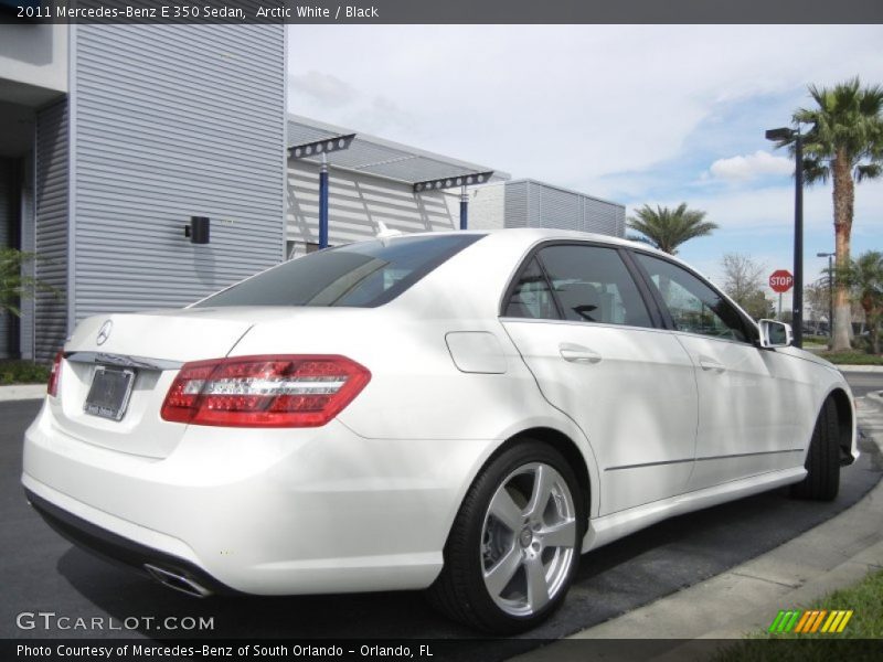 Arctic White / Black 2011 Mercedes-Benz E 350 Sedan