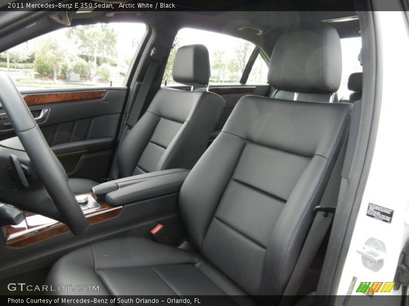 Arctic White / Black 2011 Mercedes-Benz E 350 Sedan