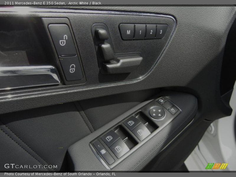 Arctic White / Black 2011 Mercedes-Benz E 350 Sedan