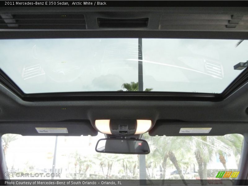 Arctic White / Black 2011 Mercedes-Benz E 350 Sedan