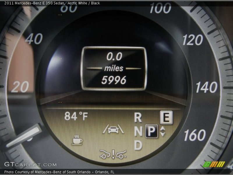 Arctic White / Black 2011 Mercedes-Benz E 350 Sedan
