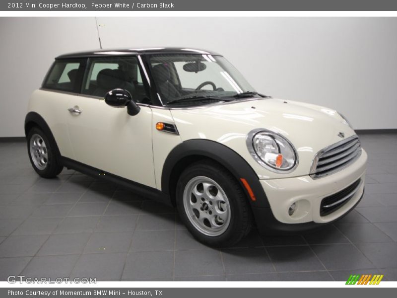 Pepper White / Carbon Black 2012 Mini Cooper Hardtop