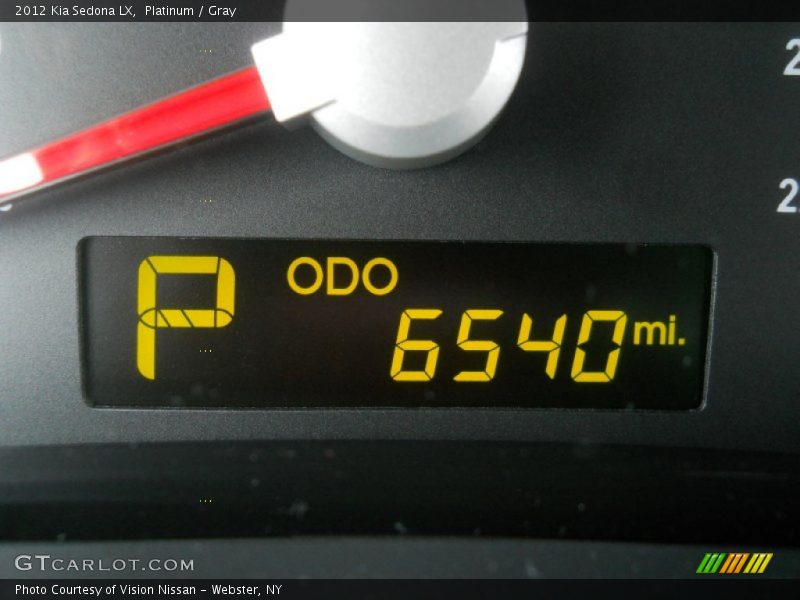 Platinum / Gray 2012 Kia Sedona LX