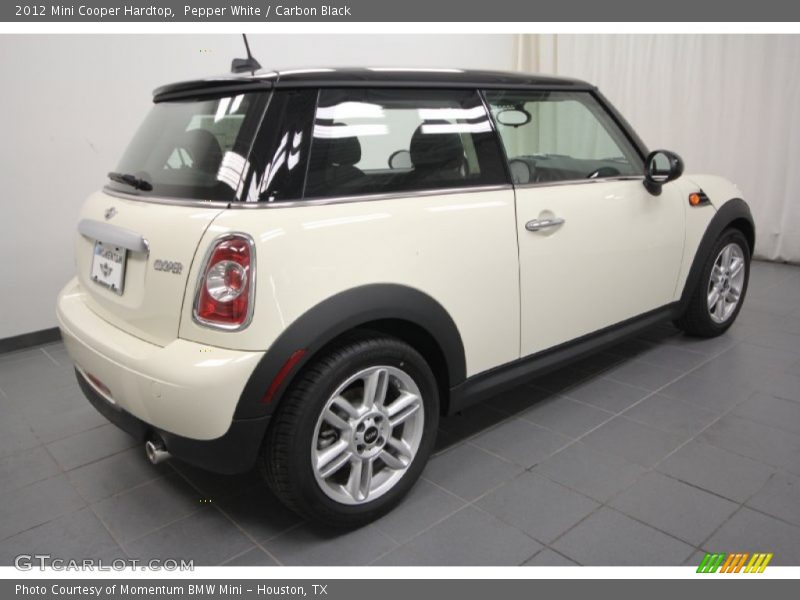 Pepper White / Carbon Black 2012 Mini Cooper Hardtop