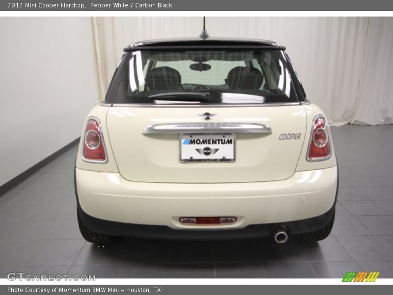 Pepper White / Carbon Black 2012 Mini Cooper Hardtop