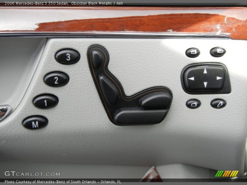 Controls of 2006 S 350 Sedan