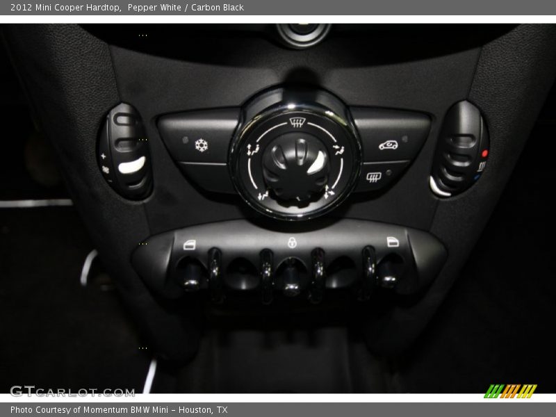 Pepper White / Carbon Black 2012 Mini Cooper Hardtop