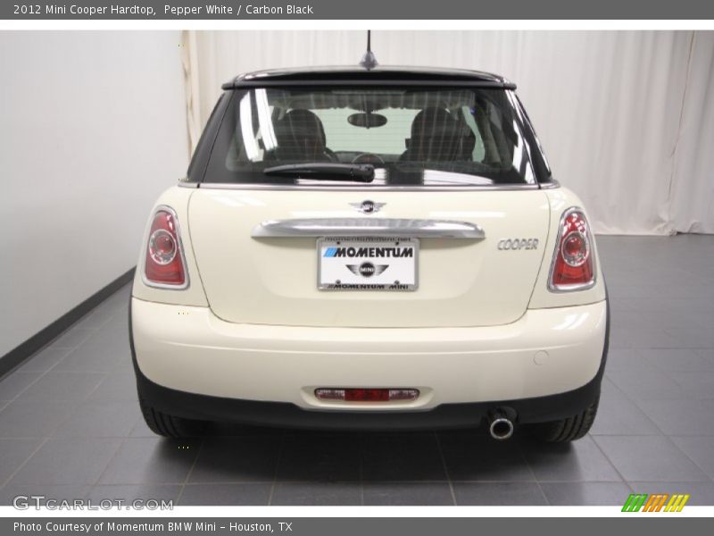 Pepper White / Carbon Black 2012 Mini Cooper Hardtop