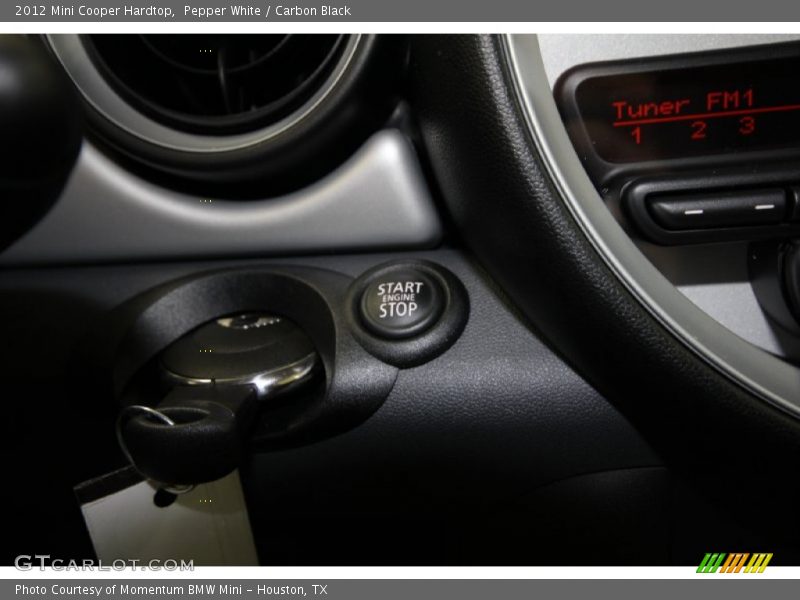 Pepper White / Carbon Black 2012 Mini Cooper Hardtop