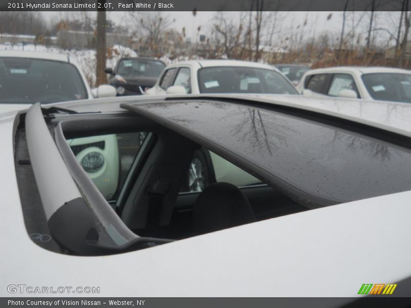 Pearl White / Black 2011 Hyundai Sonata Limited 2.0T