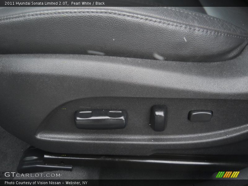 Pearl White / Black 2011 Hyundai Sonata Limited 2.0T