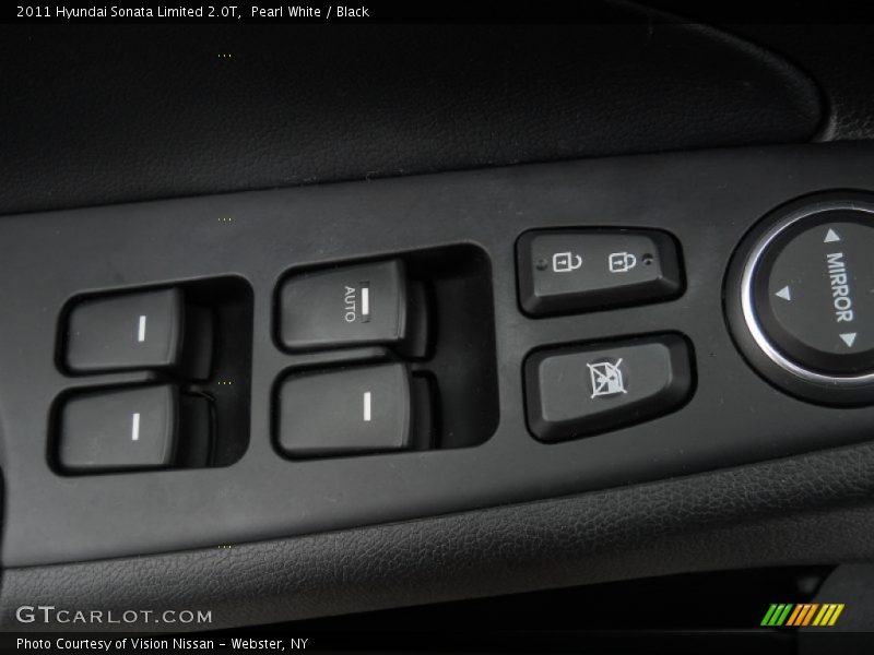 Pearl White / Black 2011 Hyundai Sonata Limited 2.0T