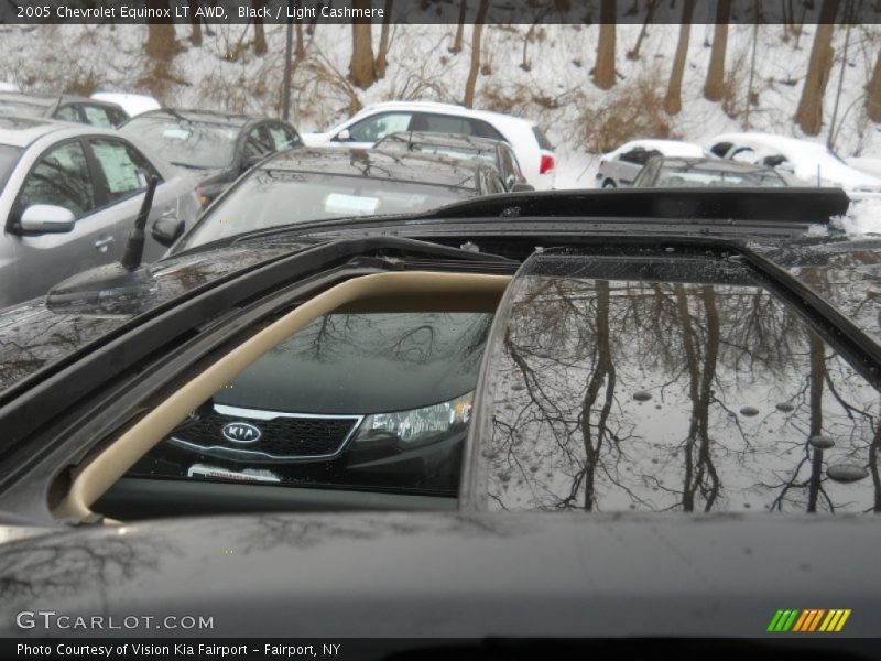 Black / Light Cashmere 2005 Chevrolet Equinox LT AWD