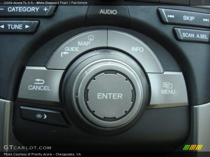 White Diamond Pearl / Parchment 2009 Acura TL 3.5