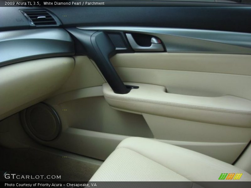 White Diamond Pearl / Parchment 2009 Acura TL 3.5