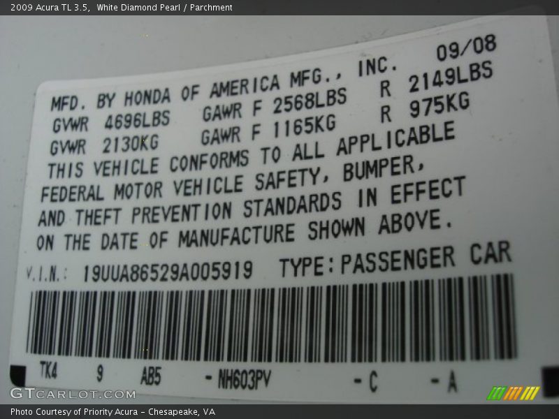 White Diamond Pearl / Parchment 2009 Acura TL 3.5