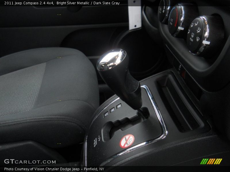 Bright Silver Metallic / Dark Slate Gray 2011 Jeep Compass 2.4 4x4