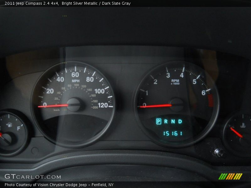 Bright Silver Metallic / Dark Slate Gray 2011 Jeep Compass 2.4 4x4