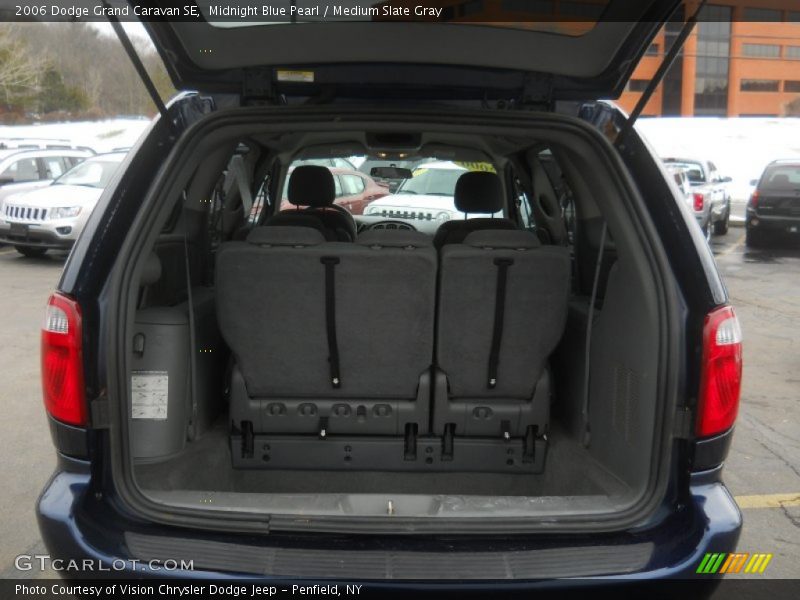 Midnight Blue Pearl / Medium Slate Gray 2006 Dodge Grand Caravan SE