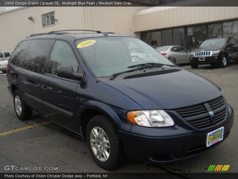 Midnight Blue Pearl / Medium Slate Gray 2006 Dodge Grand Caravan SE