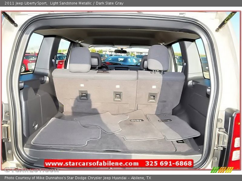 Light Sandstone Metallic / Dark Slate Gray 2011 Jeep Liberty Sport
