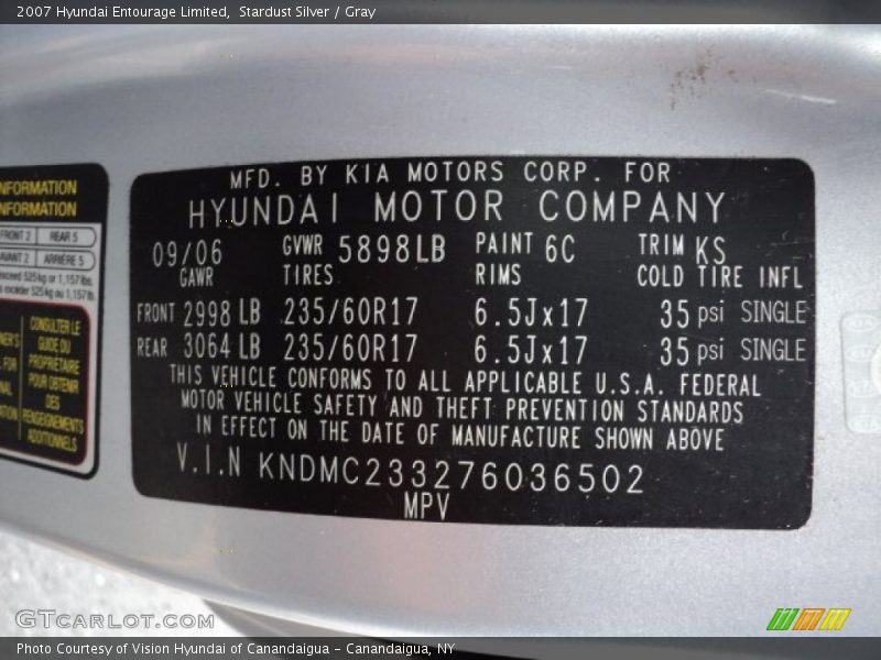 6C - 2007 Hyundai Entourage Limited