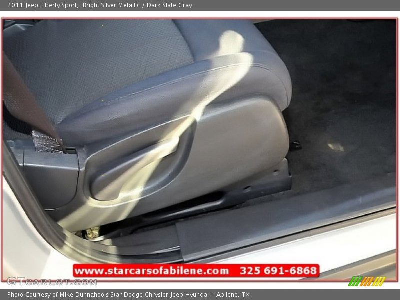 Bright Silver Metallic / Dark Slate Gray 2011 Jeep Liberty Sport