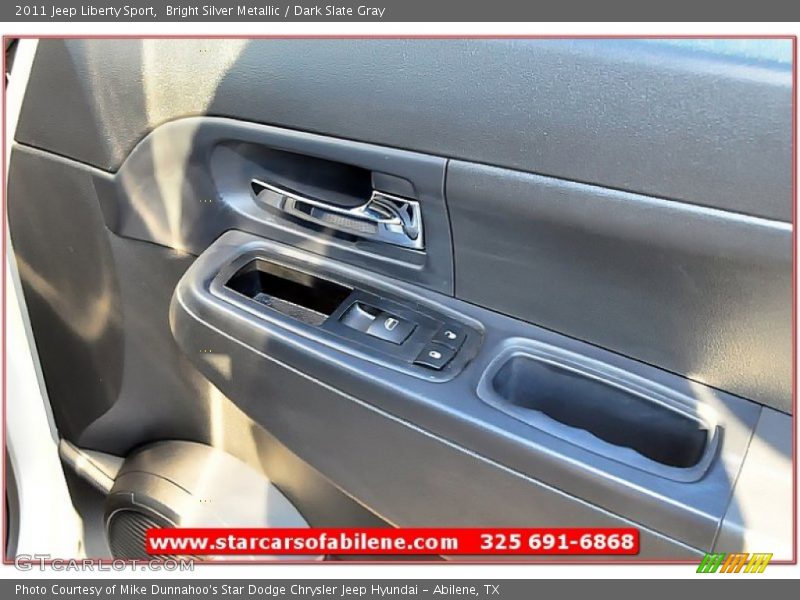 Bright Silver Metallic / Dark Slate Gray 2011 Jeep Liberty Sport