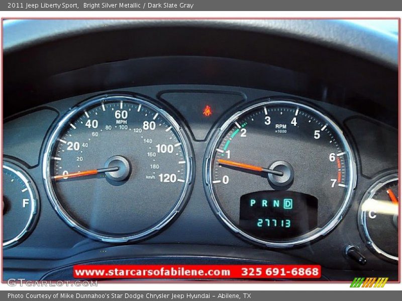Bright Silver Metallic / Dark Slate Gray 2011 Jeep Liberty Sport
