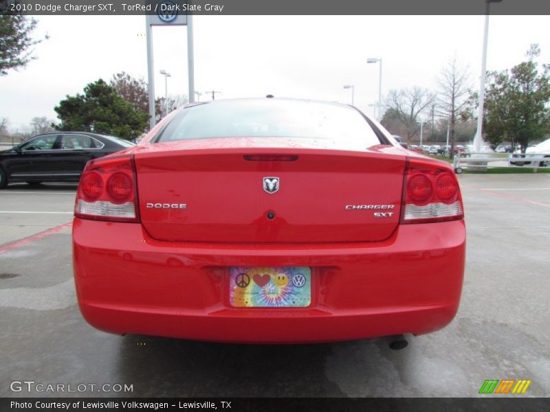 TorRed / Dark Slate Gray 2010 Dodge Charger SXT