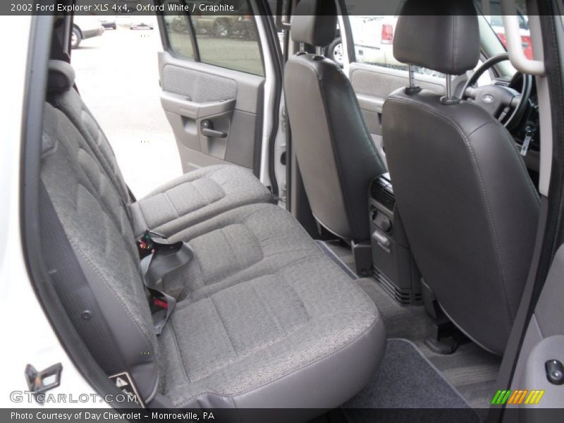 Oxford White / Graphite 2002 Ford Explorer XLS 4x4
