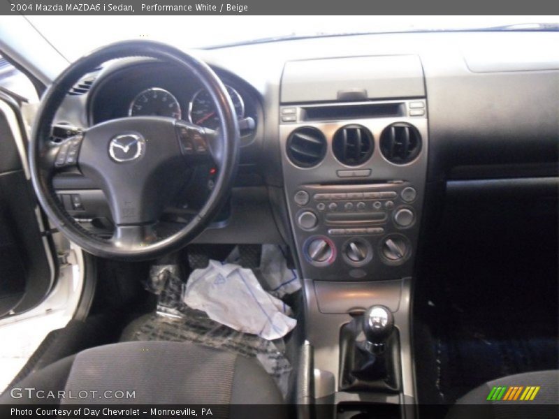 Performance White / Beige 2004 Mazda MAZDA6 i Sedan