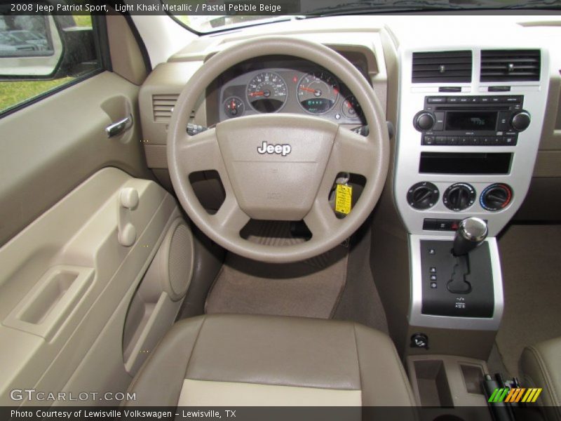 Light Khaki Metallic / Pastel Pebble Beige 2008 Jeep Patriot Sport