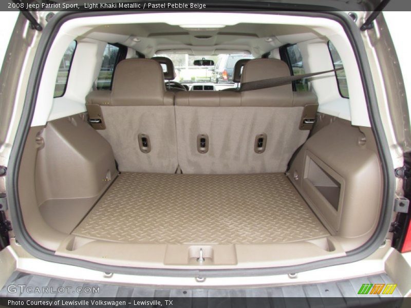 Light Khaki Metallic / Pastel Pebble Beige 2008 Jeep Patriot Sport