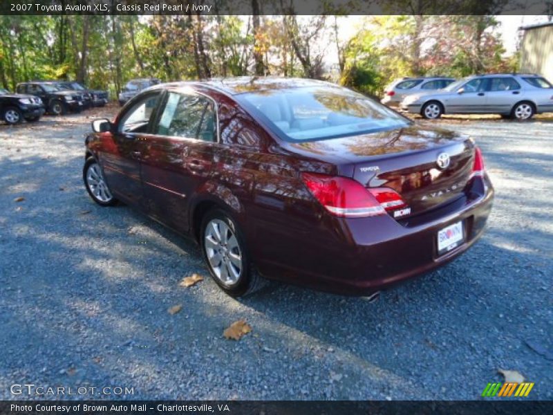Cassis Red Pearl / Ivory 2007 Toyota Avalon XLS