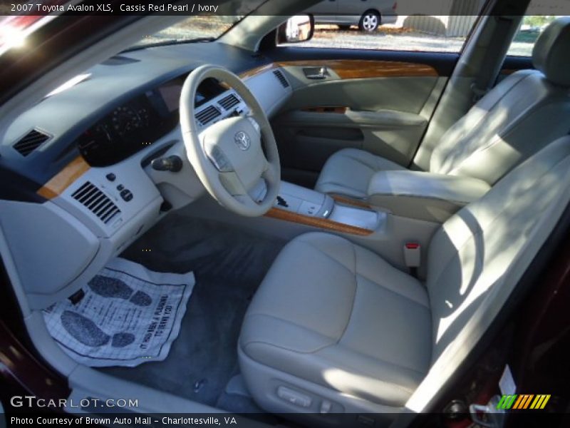 Cassis Red Pearl / Ivory 2007 Toyota Avalon XLS
