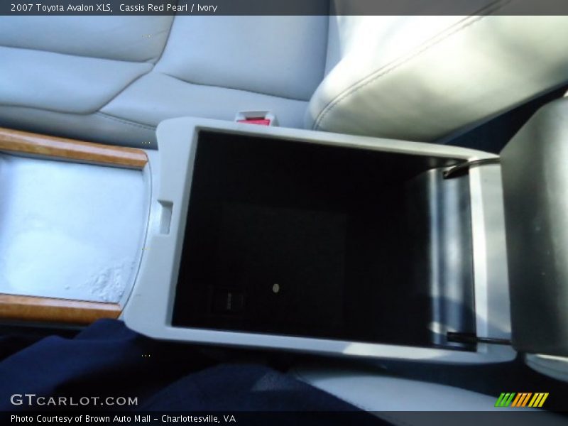 Cassis Red Pearl / Ivory 2007 Toyota Avalon XLS