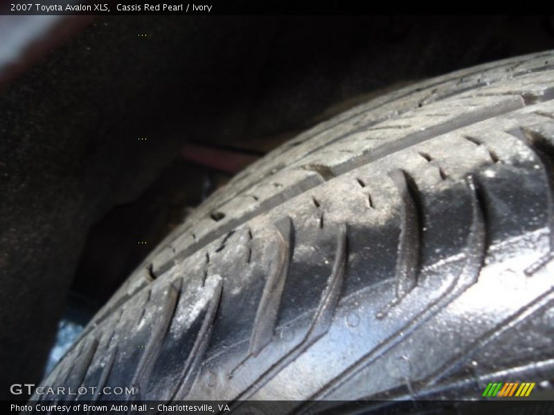 Cassis Red Pearl / Ivory 2007 Toyota Avalon XLS