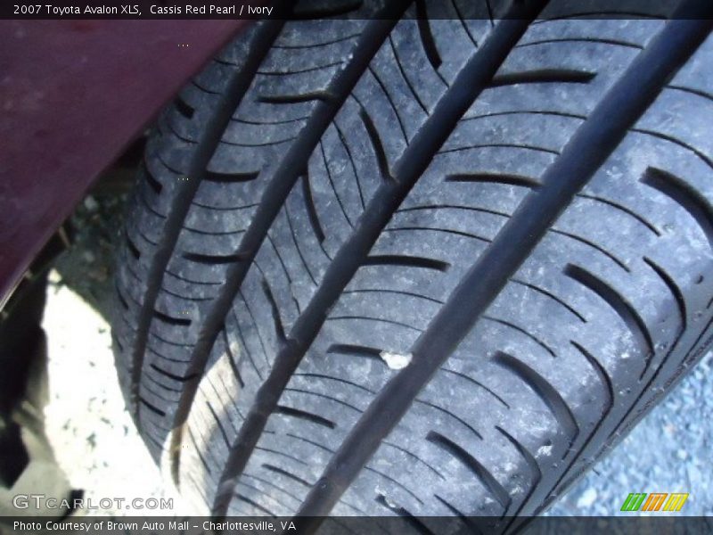 Cassis Red Pearl / Ivory 2007 Toyota Avalon XLS