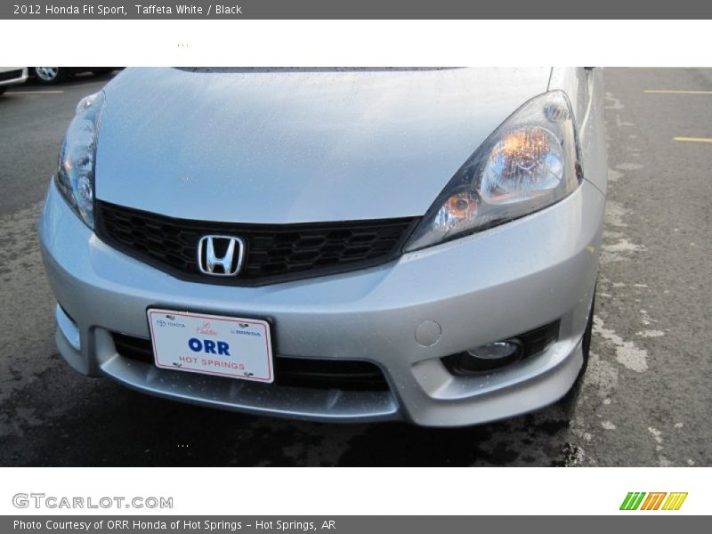 Taffeta White / Black 2012 Honda Fit Sport