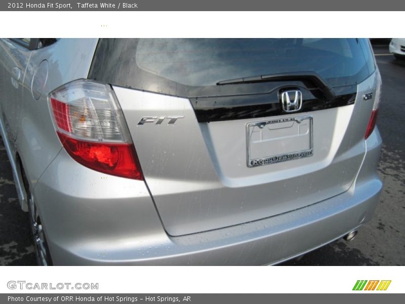 Taffeta White / Black 2012 Honda Fit Sport