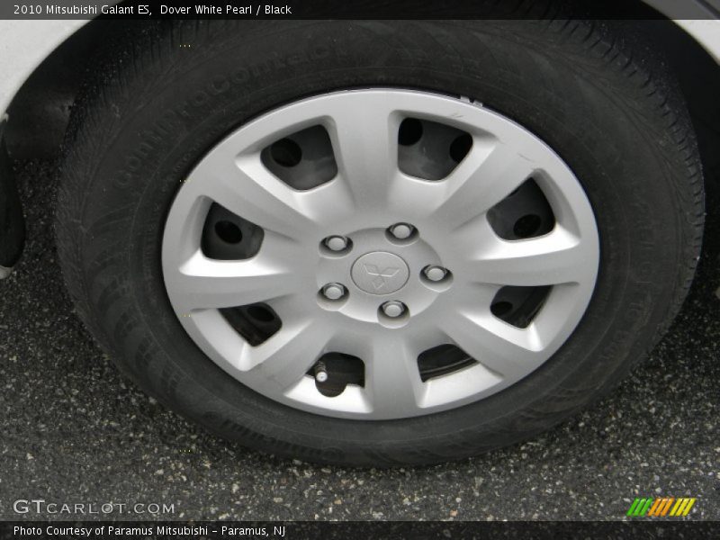 Dover White Pearl / Black 2010 Mitsubishi Galant ES
