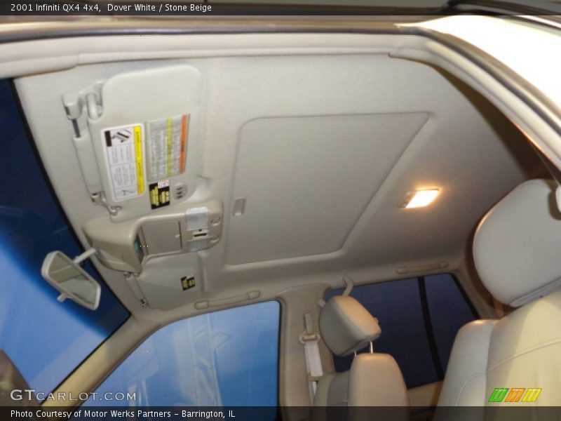 Dover White / Stone Beige 2001 Infiniti QX4 4x4