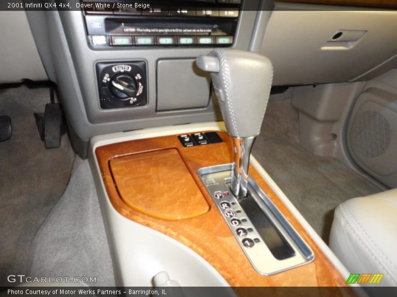 Dover White / Stone Beige 2001 Infiniti QX4 4x4