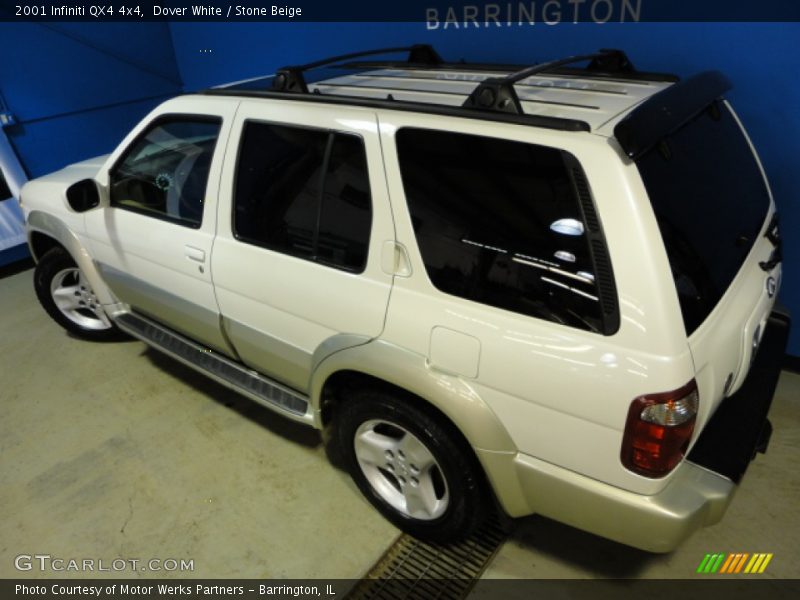 Dover White / Stone Beige 2001 Infiniti QX4 4x4