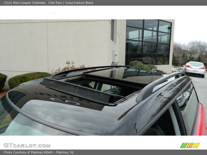 Chili Red / Grey/Carbon Black 2010 Mini Cooper Clubman