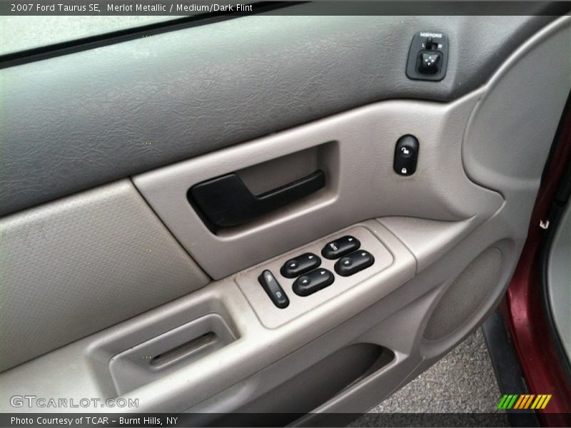 Merlot Metallic / Medium/Dark Flint 2007 Ford Taurus SE