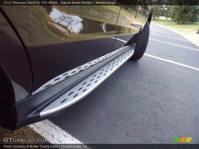 Dakota Brown Metallic / Almond Beige 2012 Mercedes-Benz ML 350 4Matic
